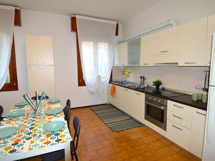 Immagine 7 di Camera in affitto  in Via Marzabotto a Modena