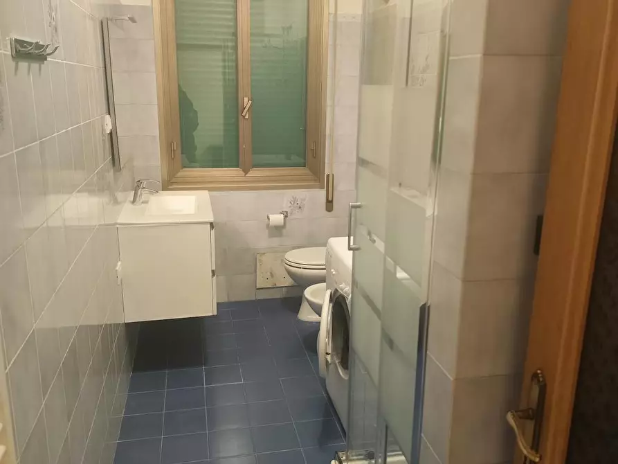 Immagine 6 di Camera in affitto  in Via Filippo Beroaldo a Bologna