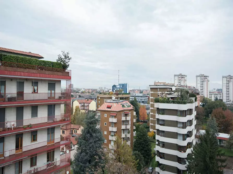 Immagine 9 di Camera in affitto  in Via Adeodato Ressi a Milano