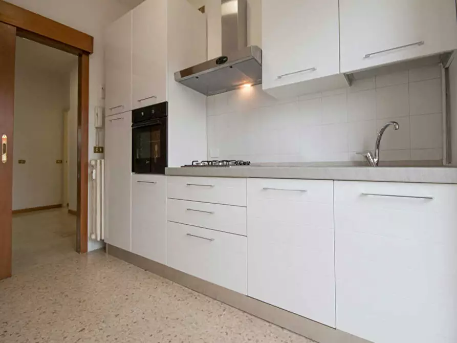 Immagine 6 di Camera in affitto  in Via Adeodato Ressi a Milano