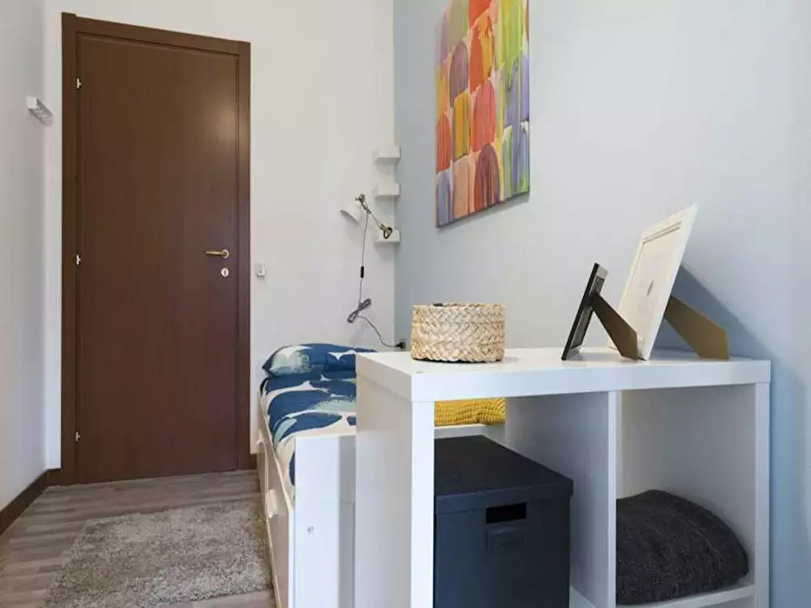 Immagine 5 di Camera in affitto  in Via Francesco Arese a Milano