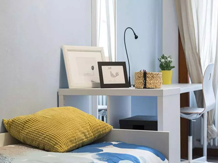 Immagine 4 di Camera in affitto  in Via Francesco Arese a Milano