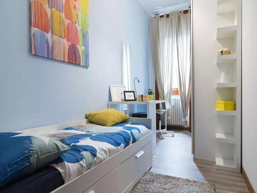 Immagine 2 di Camera in affitto  in Via Francesco Arese a Milano