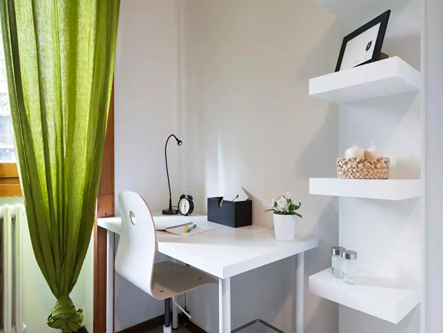 Immagine 6 di Camera in affitto  in Via Francesco Arese a Milano