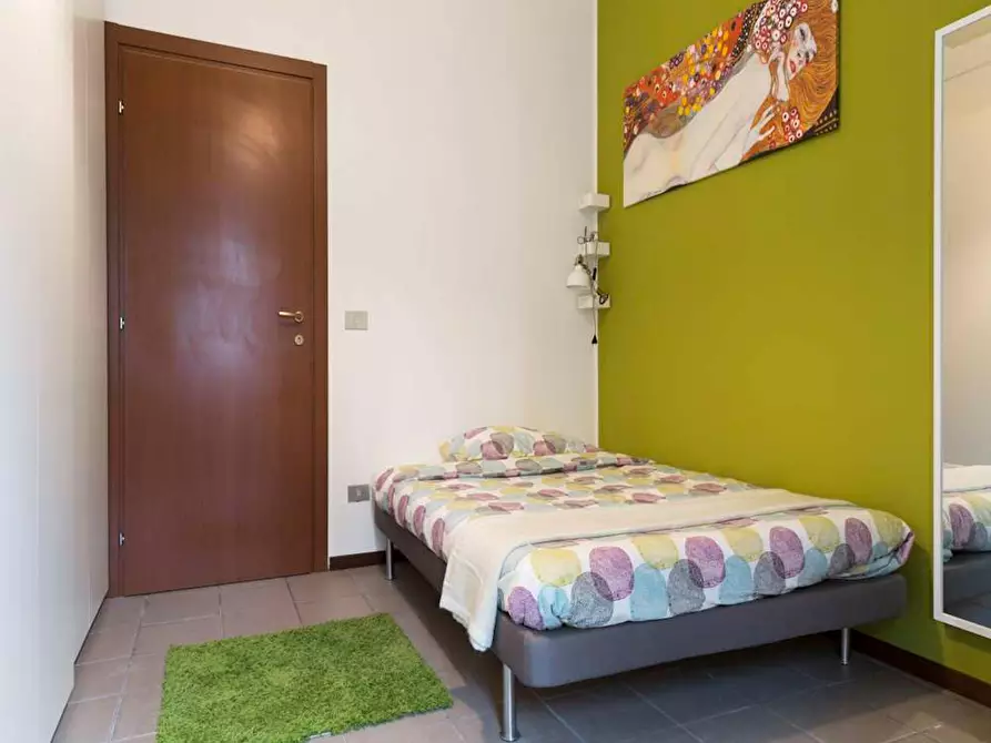 Immagine 3 di Camera in affitto  in Via Francesco Arese a Milano