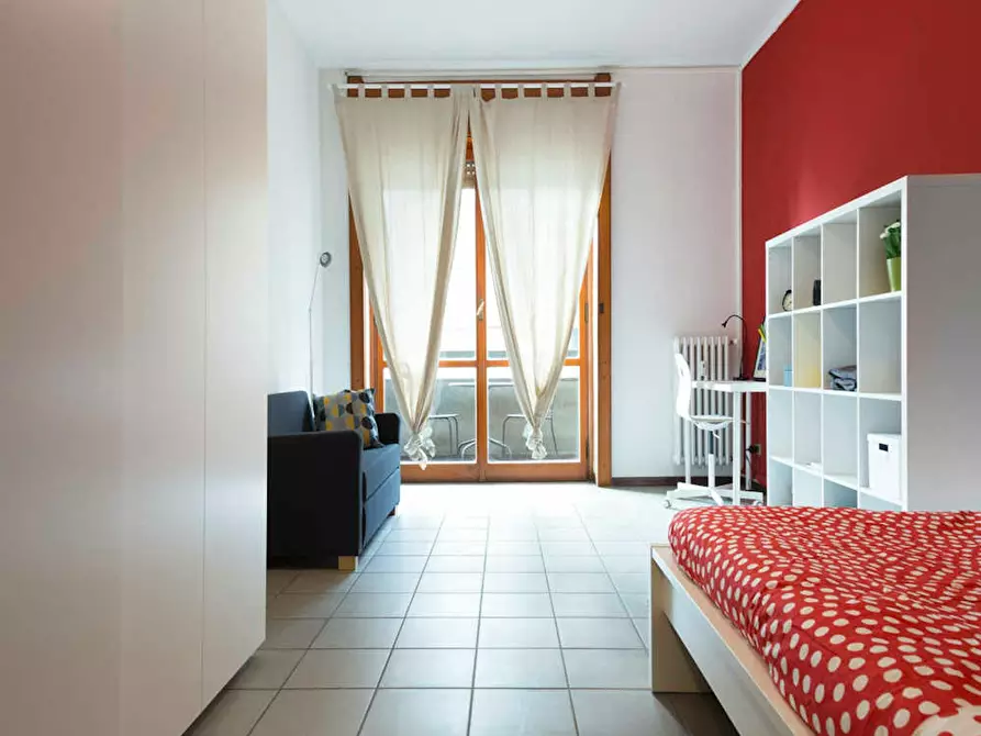 Immagine 4 di Camera in affitto  in Via Francesco Arese a Milano