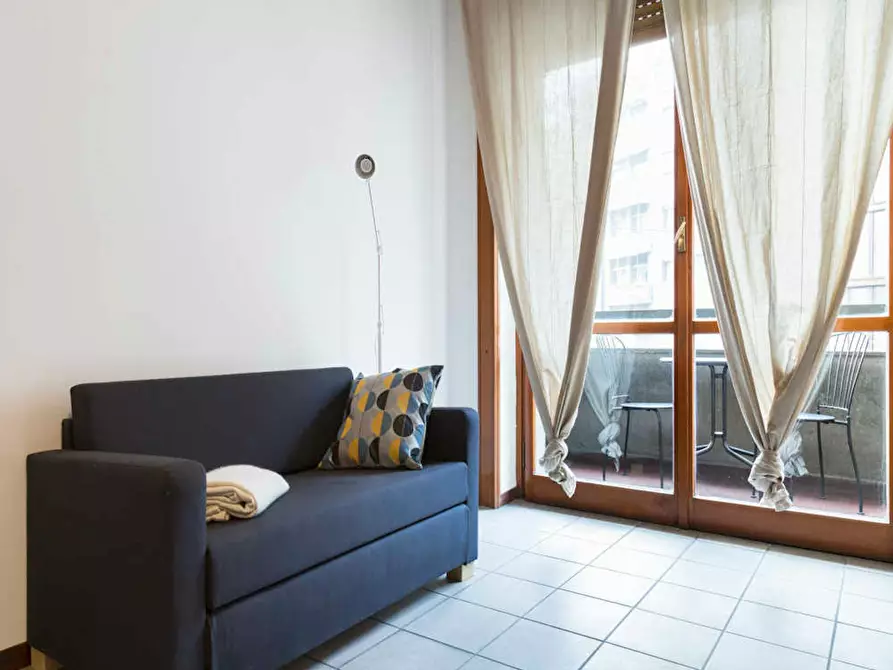 Immagine 6 di Camera in affitto  in Via Francesco Arese a Milano