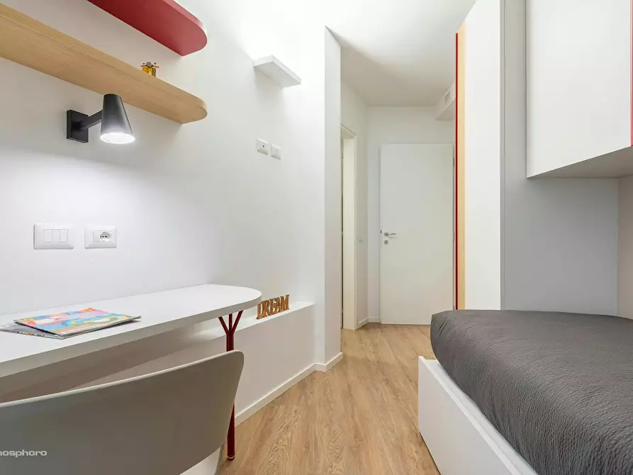 Immagine 4 di Camera in affitto  in Via San Giovanni a Trento