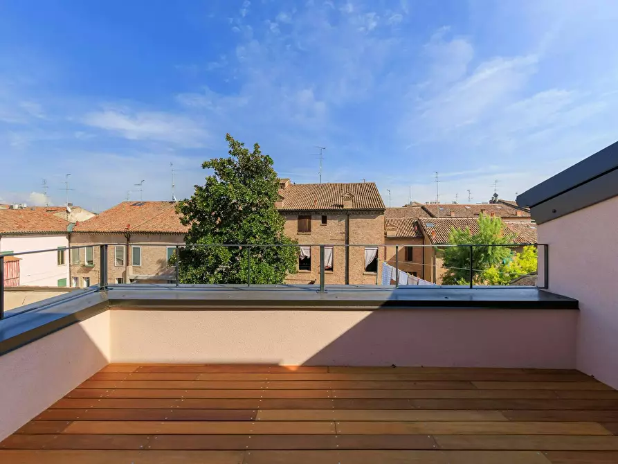 Immagine 8 di Camera in affitto  in Via Fondobanchetto a Ferrara