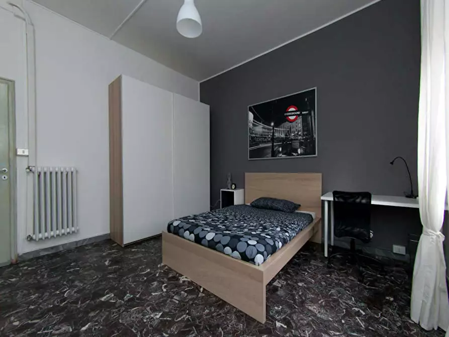Immagine 2 di Camera in affitto  in Via Murri a Bologna