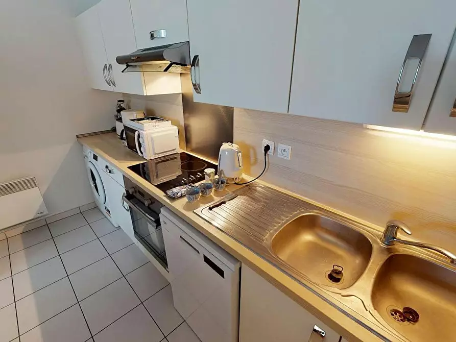 Immagine 7 di Camera in affitto  in Avenue François Mitterrand a Mérignac