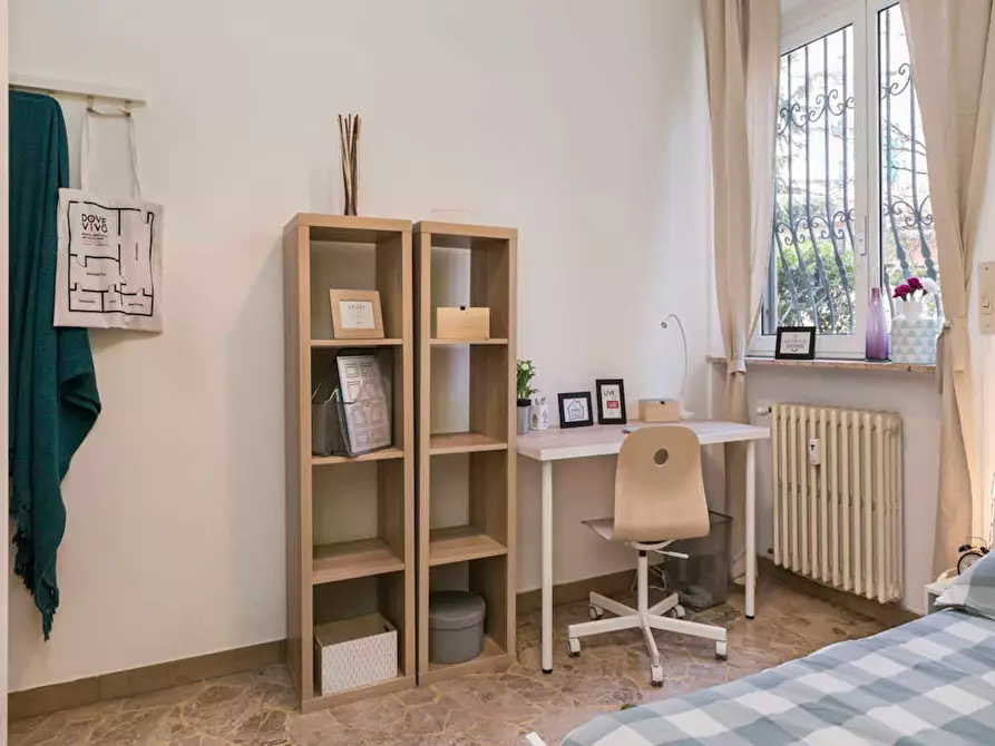 Immagine 6 di Camera in affitto  in Via Vincenzo Rabolini a Milano