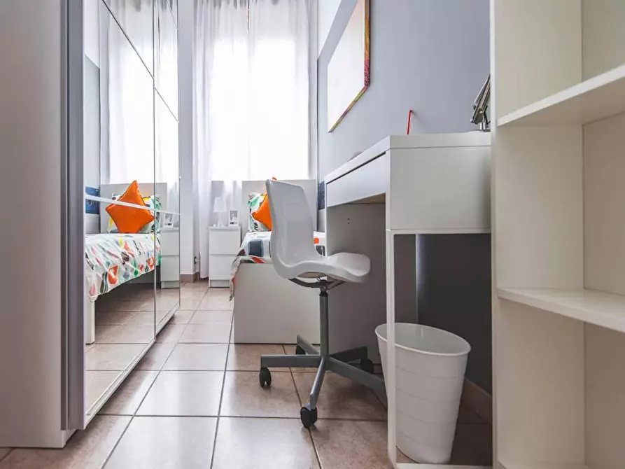 Immagine 1 di Camera in affitto  in Via Giuseppe Frua a Milano