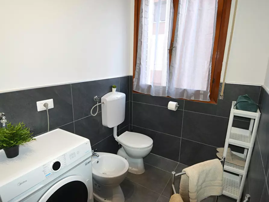 Immagine 7 di Camera in affitto  in Via Arsenio Crespellani a Modena