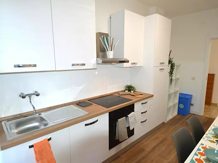 Immagine 3 di Camera in affitto  in Via Arsenio Crespellani a Modena