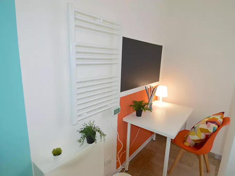 Immagine 2 di Camera in affitto  in Via Emilia Est a Modena