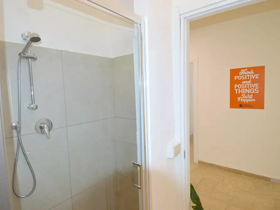 Immagine 7 di Camera in affitto  in Via Emilia Est a Modena