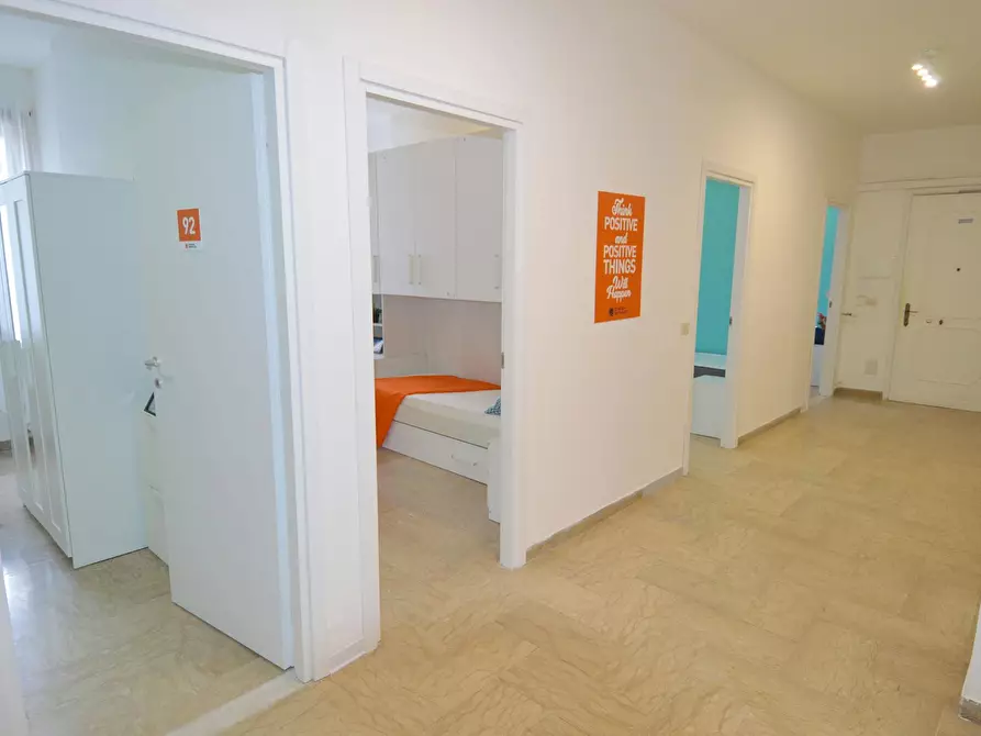 Immagine 6 di Camera in affitto  in Via Emilia Est a Modena