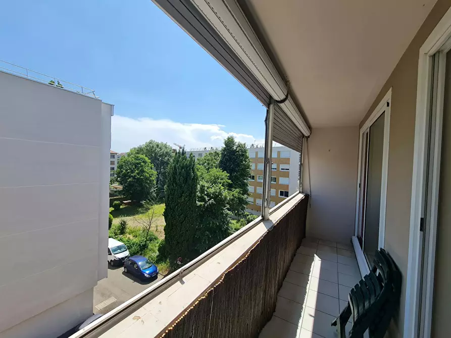 Immagine 5 di Camera in affitto  in Rue Château-Gaillard a Villeurbanne