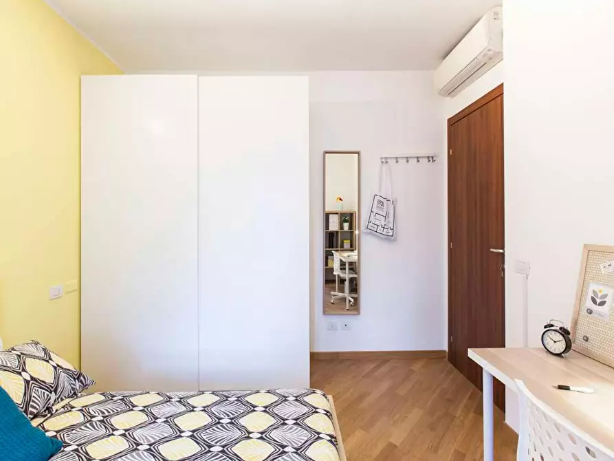 Immagine 5 di Camera in affitto  in Via Privata San Martiniano a Milano