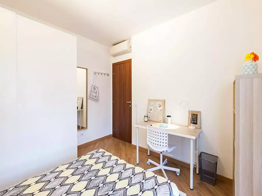 Immagine 4 di Camera in affitto  in Via Privata San Martiniano a Milano