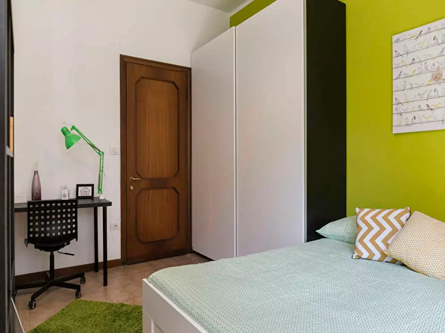 Immagine 5 di Camera in affitto  in Viale Giovanni Vicini a Bologna