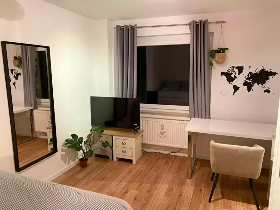 Immagine 2 di Appartamento in affitto  in Parkstraße a Frankfurt am Main