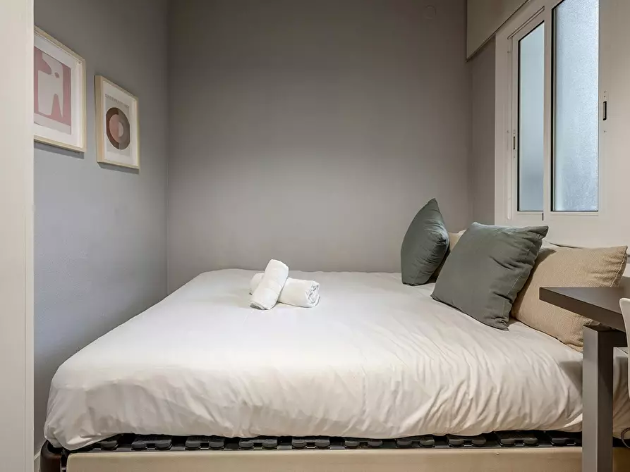 Immagine 1 di Camera in affitto  in Carrer de les Antilles a Barcelona