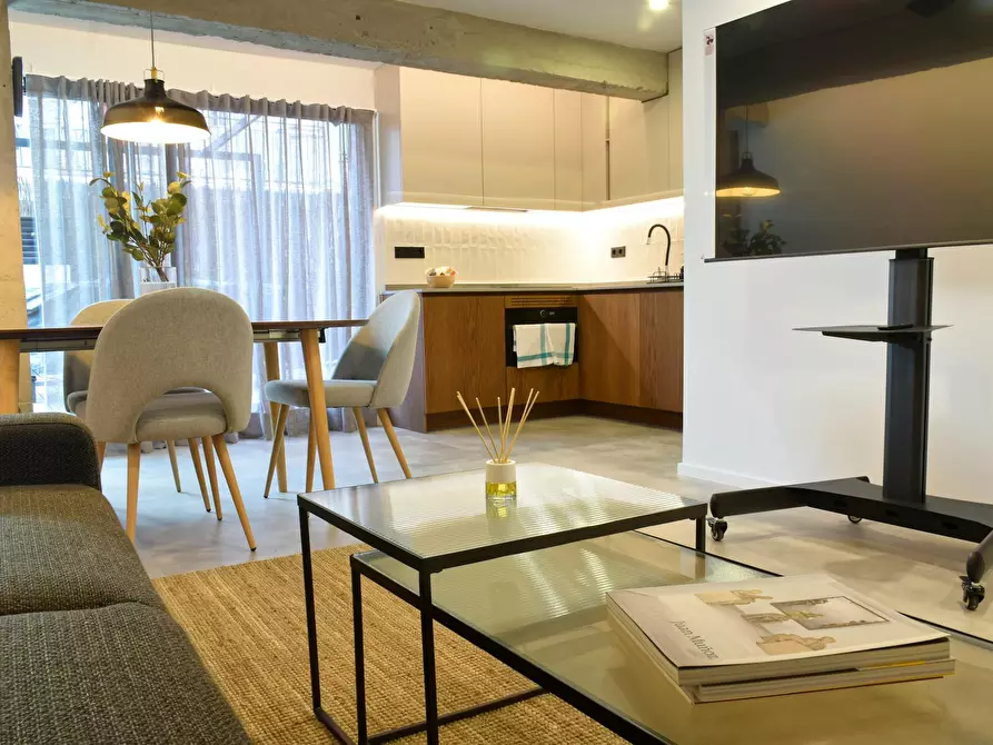 Immagine 8 di Appartamento in affitto  in Calle de Esteban Collantes a Madrid