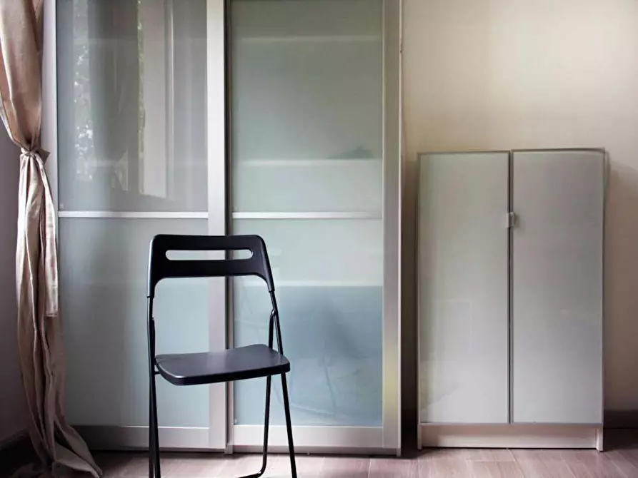 Immagine 10 di Camera in affitto  in Viale Lunigiana a Milano