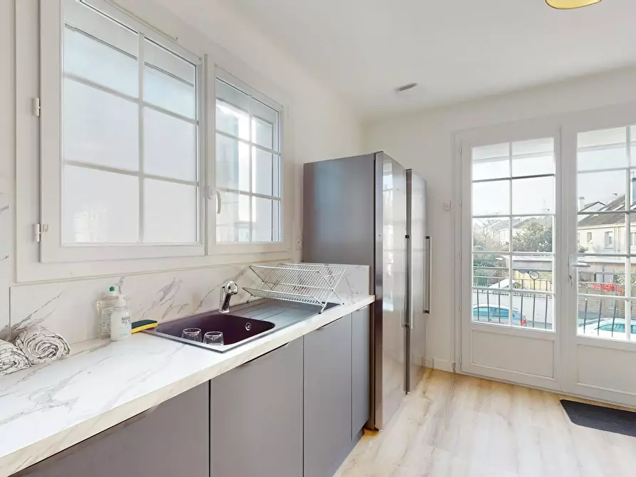 Immagine 8 di Camera in affitto  in Rue Jean-Julien Lemordant a Nantes