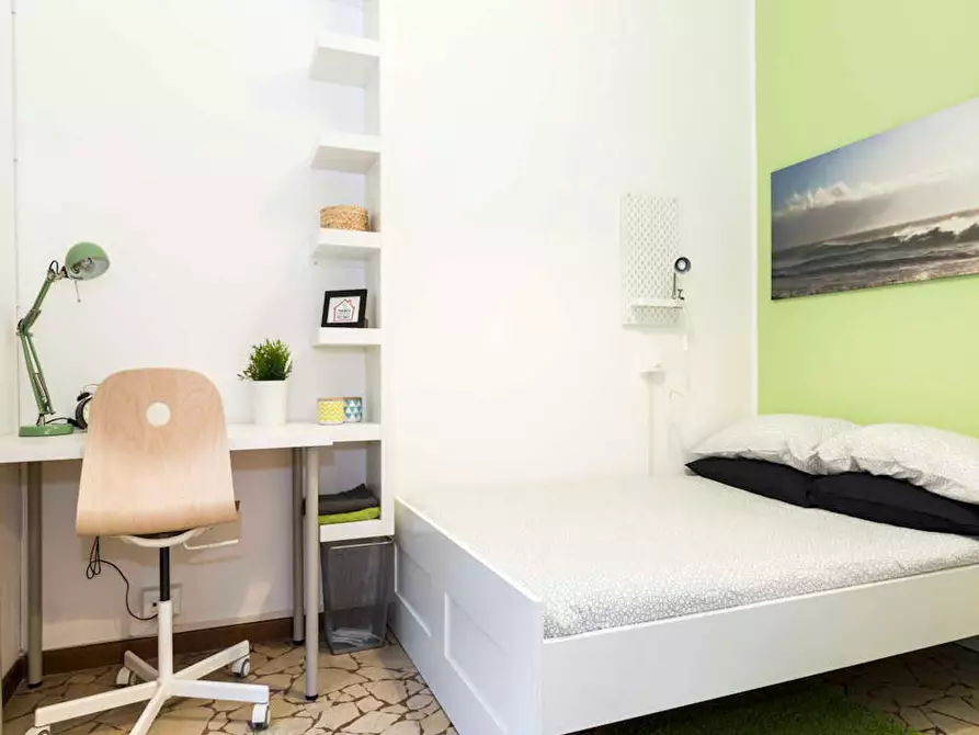 Immagine 2 di Camera in affitto  in Via Pasquale Fornari a Milano