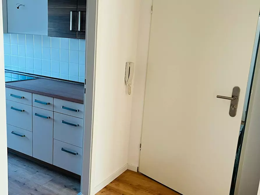 Immagine 10 di Camera in affitto  in Königsteiner Straße a Eschborn