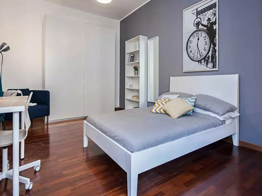 Immagine 2 di Camera in affitto  in Via Giuseppe Frua a Milano