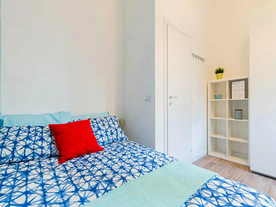 Immagine 3 di Camera in affitto  in Viale Alfredo Oriani a Bologna