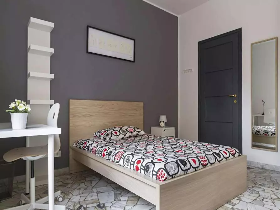 Immagine 1 di Camera in affitto  in Via Giuseppe Bruschetti a Milano