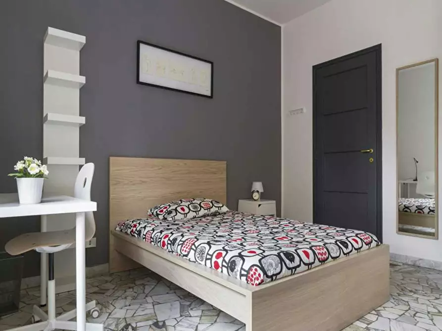 Immagine 5 di Camera in affitto  in Via Giuseppe Bruschetti a Milano