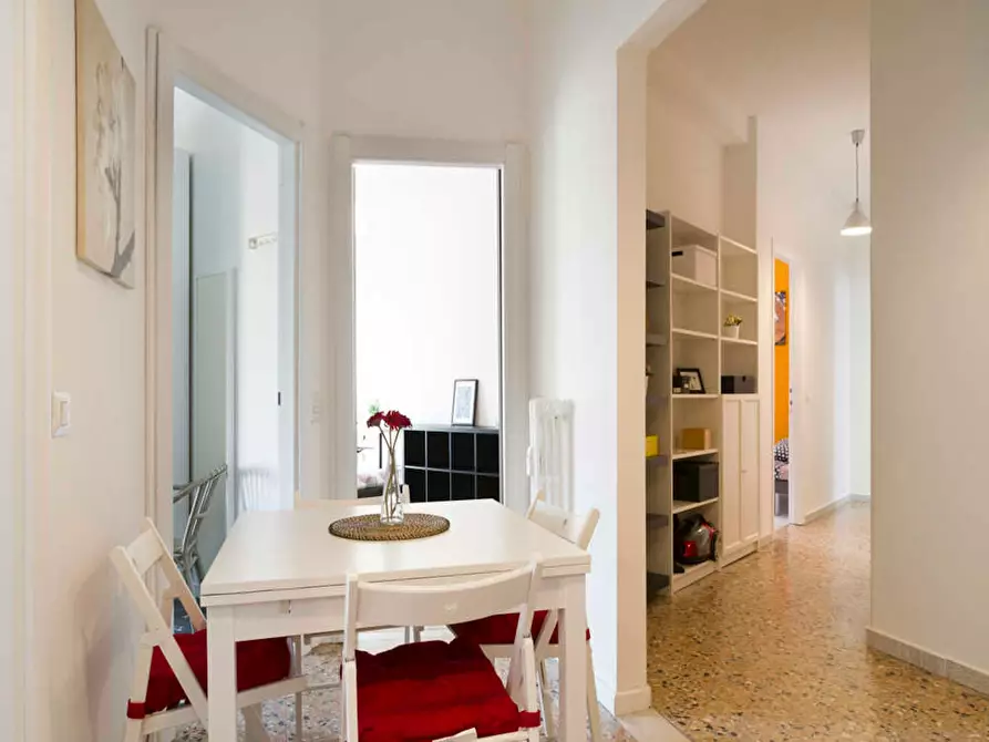 Immagine 10 di Camera in affitto  in Largo Giovanni Battista Scalabrini a Milano