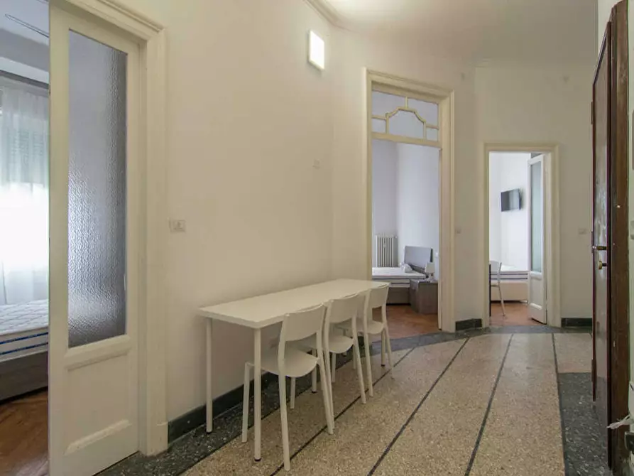 Immagine 8 di Camera in affitto  in Piazzale Susa a Milano