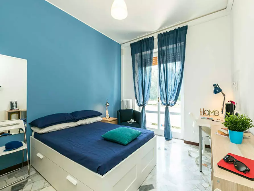 Immagine 1 di Camera in affitto  in Via Francesco Primaticcio a Milano