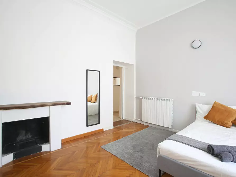 Immagine 4 di Camera in affitto  in Via Gustavo Modena a Milano