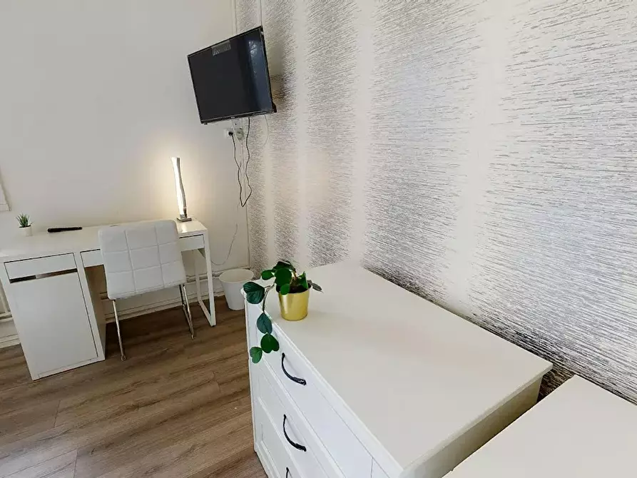 Immagine 3 di Camera in affitto  in Rue Pierre Voyant a Villeurbanne