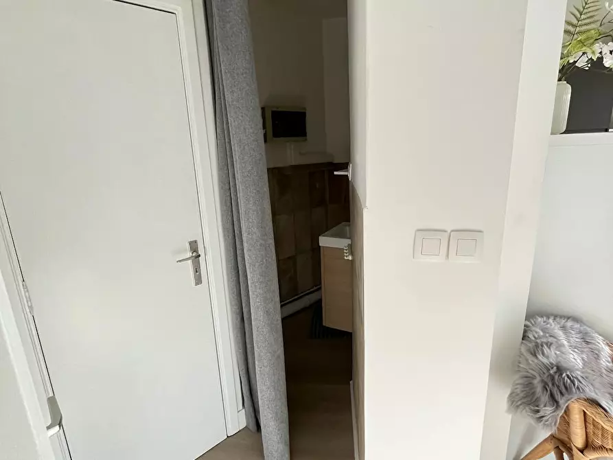 Immagine 8 di Appartamento in affitto  in Rue de la Levure a Ixelles