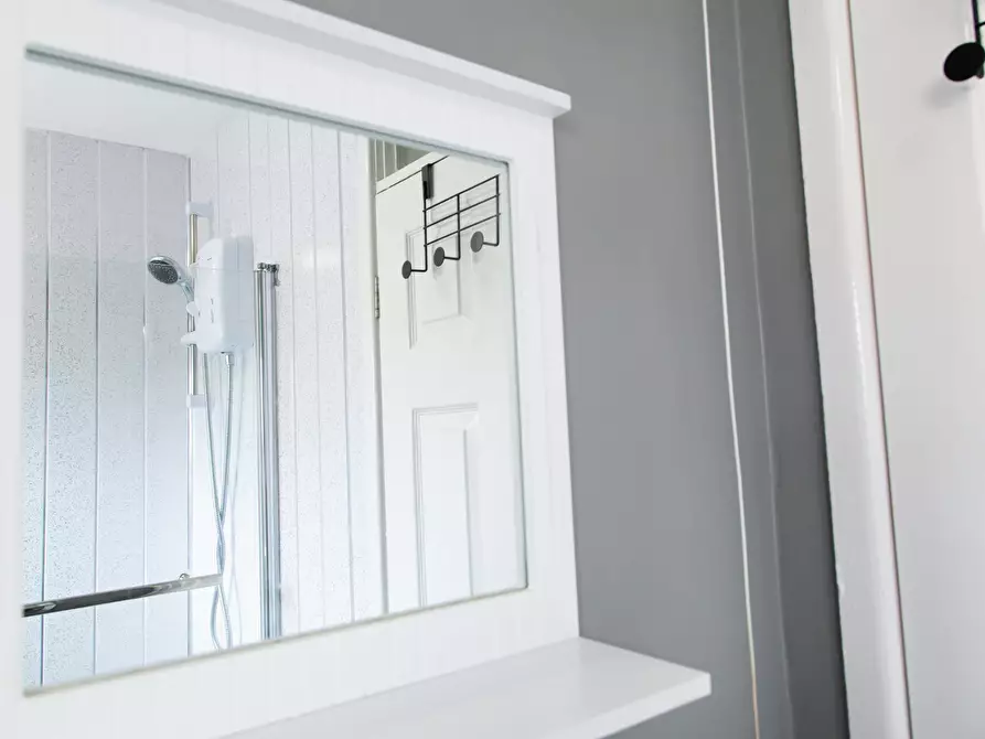 Immagine 4 di Casa indipendente in affitto  in Cedar Road a Leigh