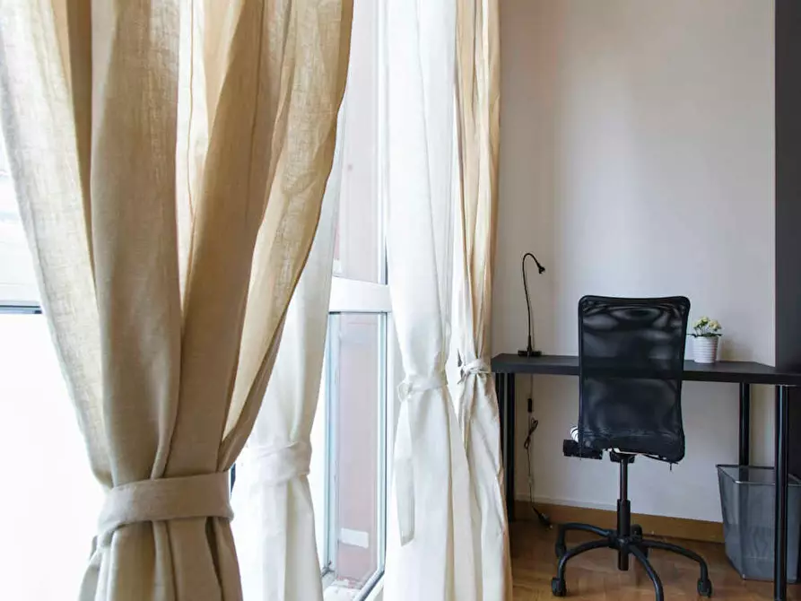 Immagine 6 di Camera in affitto  in Via Crocefisso a Milano