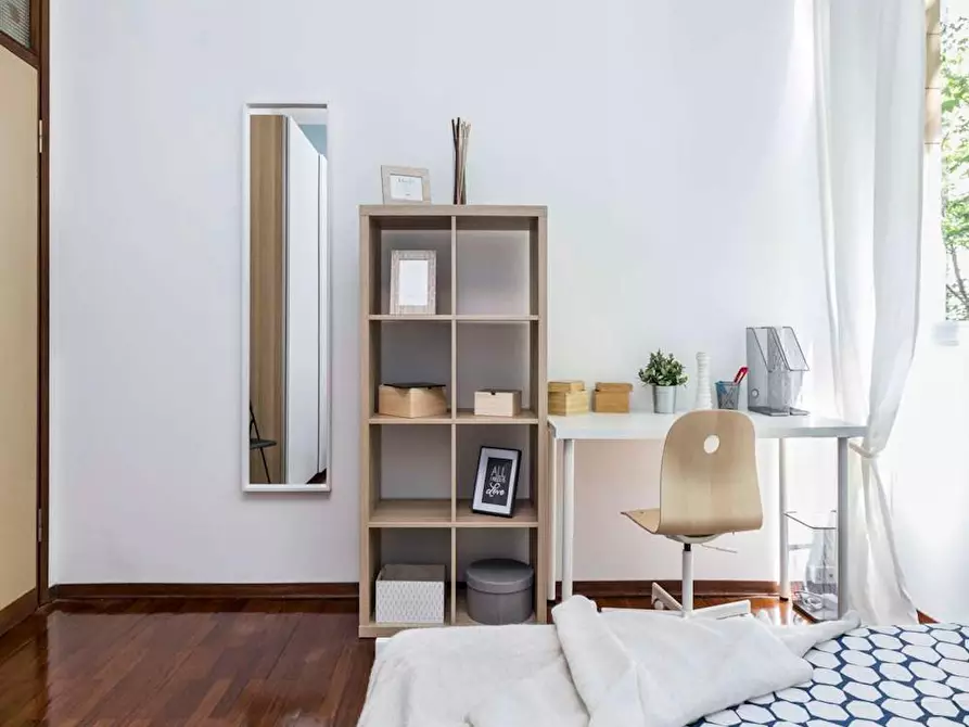 Immagine 6 di Camera in affitto  in Via Giuseppe Frua a Milano