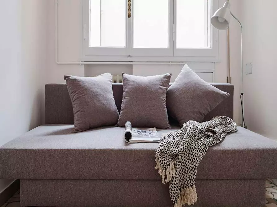 Immagine 8 di Camera in affitto  in Via delle Belle Arti a Bologna