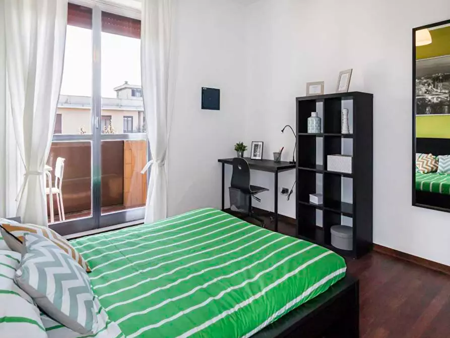 Immagine 3 di Camera in affitto  in Via Giuseppe Frua a Milano