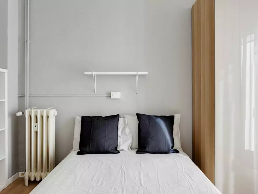 Immagine 3 di Camera in affitto  in Via Annibale Caretta a Milano