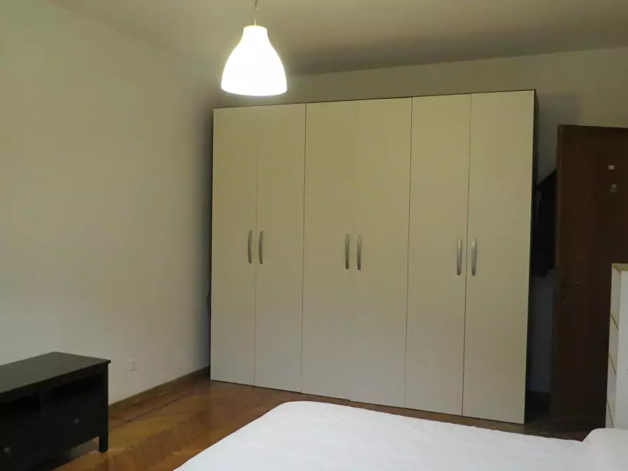 Immagine 2 di Camera in affitto  in Via San Giuseppe Benedetto Cottolengo a Pisa